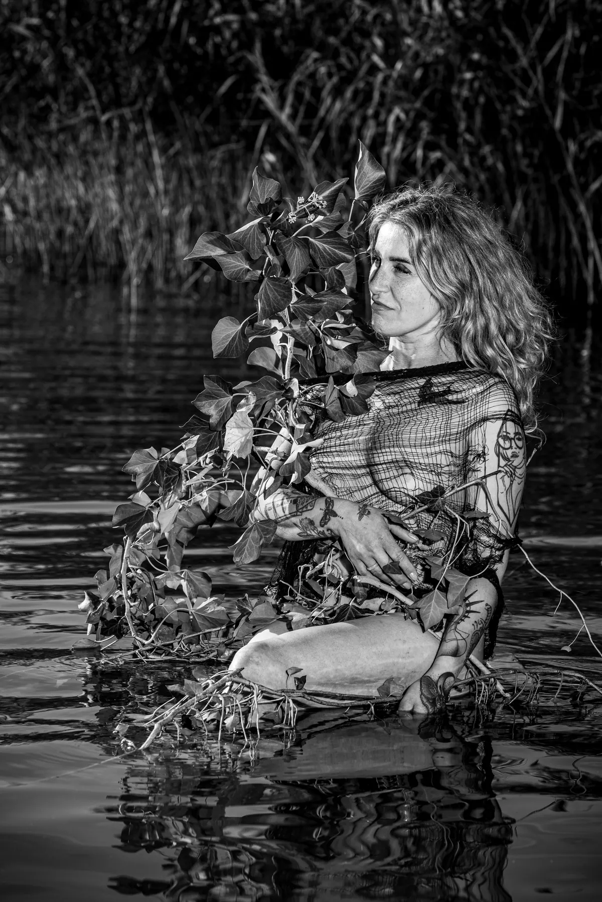 Fotografia artystyczna Pominkiewicza: Świtezianka — Zanurzenie